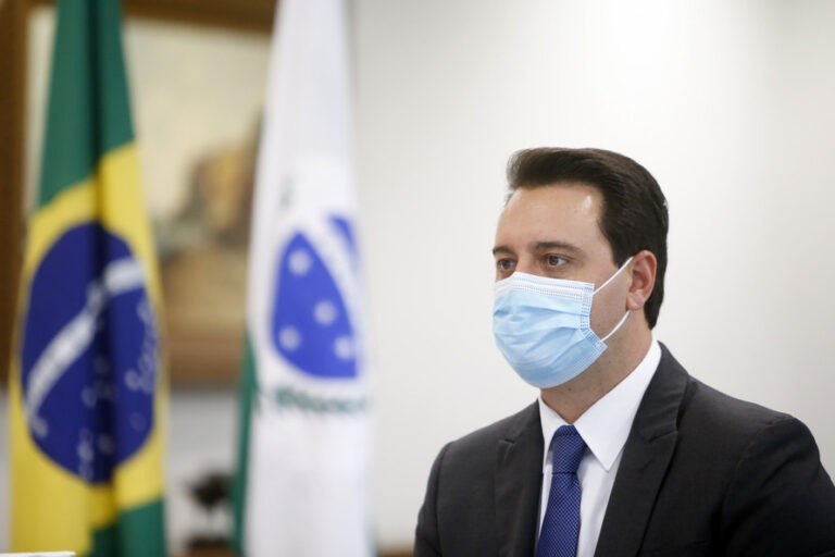 Governador comemora classificação de empresas do Paraná entre as maiores do Sul