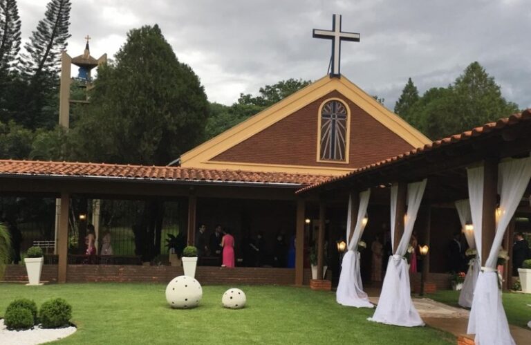 Congregação em Maringá transforma estrutura da chácara em hostel