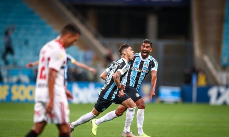 Grêmio derrota São Paulo