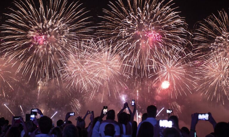 Shows de fogos de artifícios são cancelados na Maringá Encantada