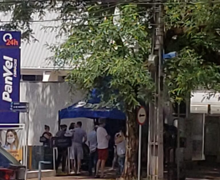 Aumenta a procura por testes que detectam covid-19 em Maringá