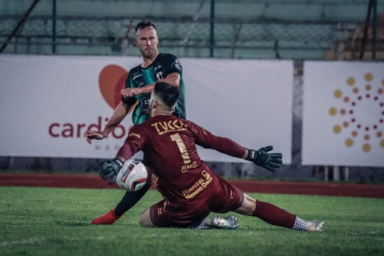 Maringá conquista sua primeira vitória no Campeonato Paranaense