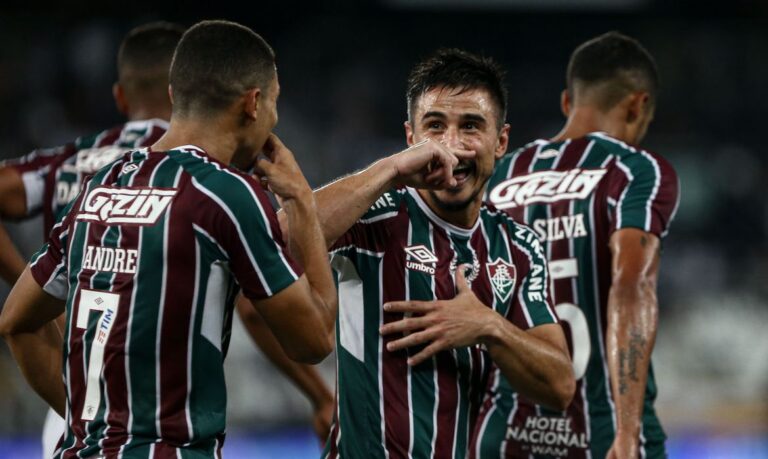 Fluminense vence clássico contra o Botafogo