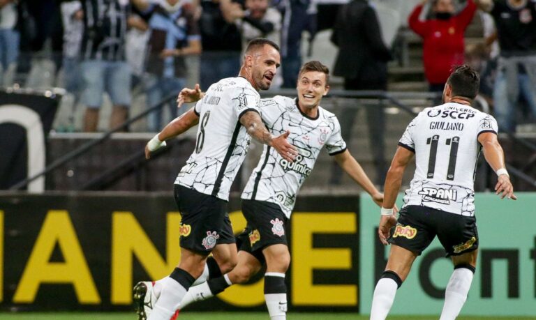 Corinthians vence o Mirassol por 2 a 1
