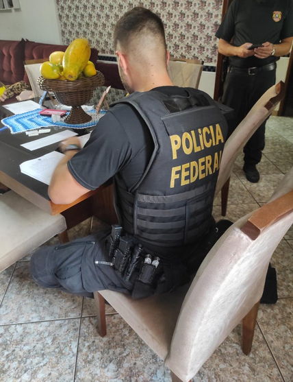 PF mira grupo criminoso que fraudou INSS em R$ 17 milhões