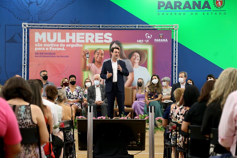 Governador lança portal Ame-se, dedicado às mulheres