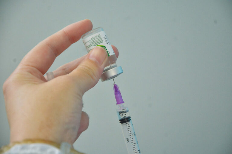 Belcher Farmacêutica tem estoque disponível de vacina contra a gripe