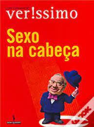 Professora é atacada por usar livro de crônicas em aula