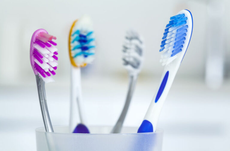 50 ecopontos para descarte de escovas de dente são instalados
