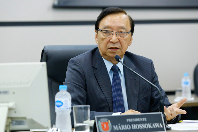 Mário Hossokawa reassume presidência da Câmara 