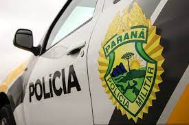 Homens armados invadem quintal e deixam família em pânico