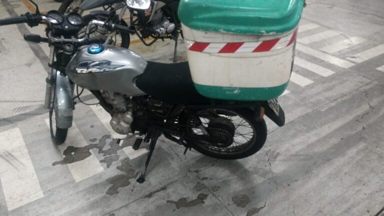 Moto apreendida tinha mais de R$ 1 milhão em débitos