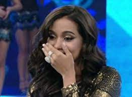 Anitta gera indignação a debochar de acidente e negar socorro a figurante em gravação