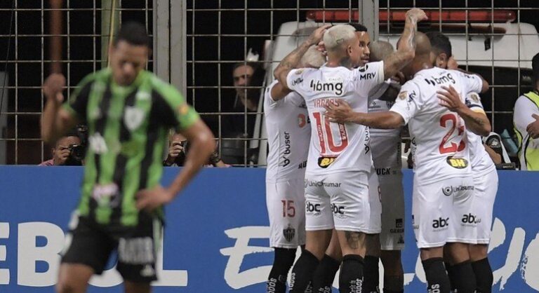 Atlético Mineiro vence o América-MG