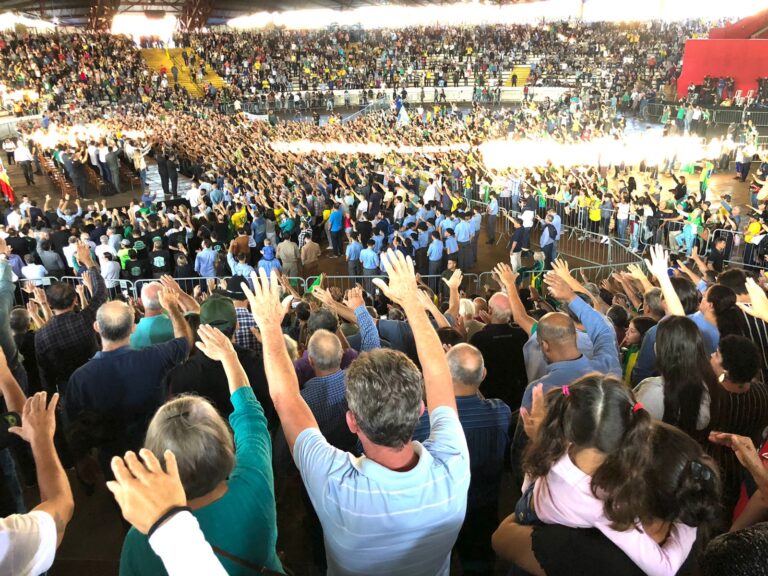 Presidente Jair Bolsonaro cumpriu agenda em Maringá