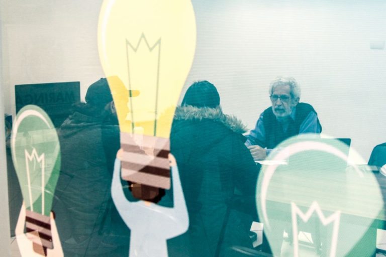 Espaço do Empreendedor emite CNPJ no mesmo dia para MEIs começarem a operar