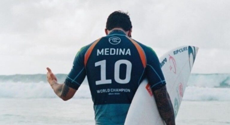 Gabriel Medina volta ao Circuito Mundial de Surfe