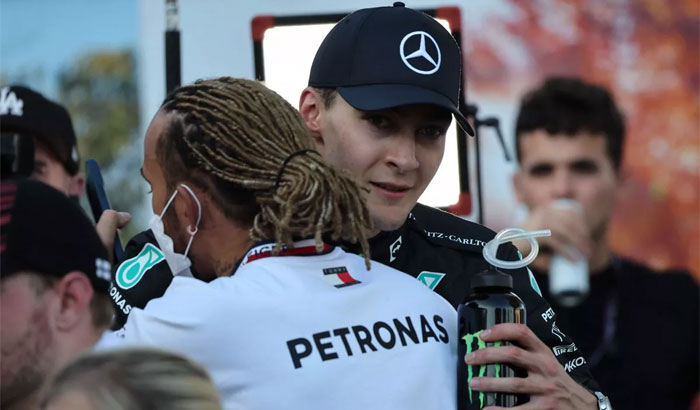 Wolff surpreso com parceria entre Hamilton e Russell