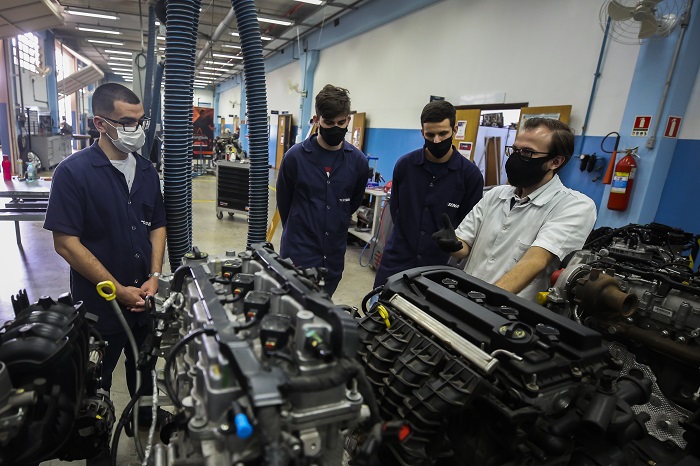Senai tem vagas gratuitas para cursos técnicos abertas em Maringá