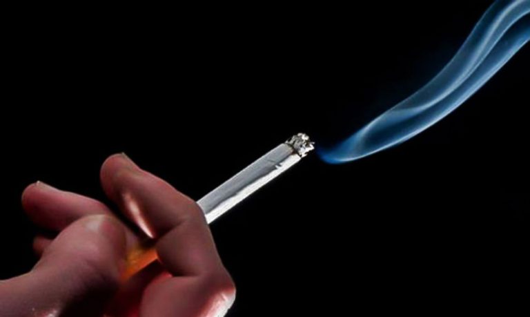 Projeto proíbe fumar em espaços públicos e privados de Maringá