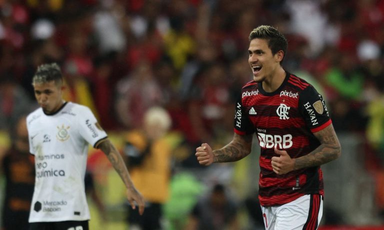 Flamengo avança na Libertadores