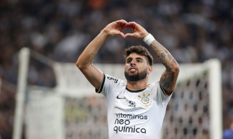 Yuri Alberto decide e Corinthians se garante nas semis
