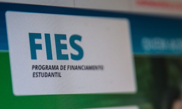 JFPR concede desconto no FIES para médica do município