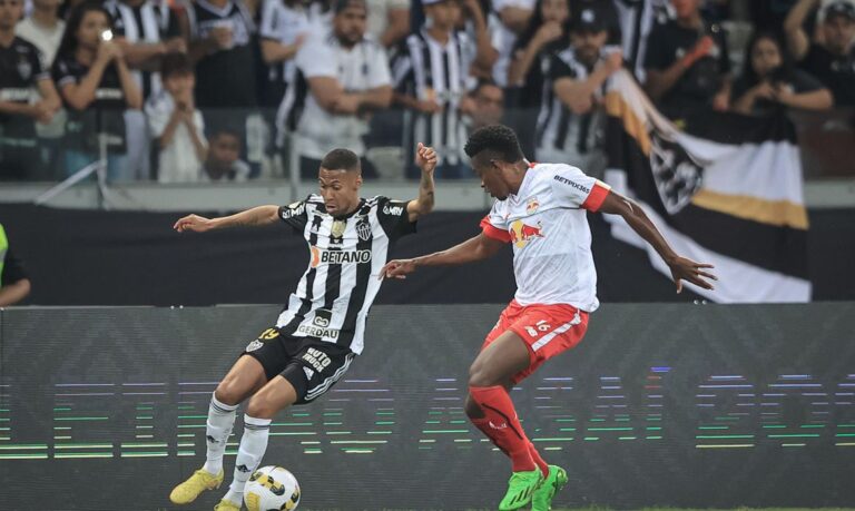 Atlético-MG e Bragantino empatam no Mineirão
