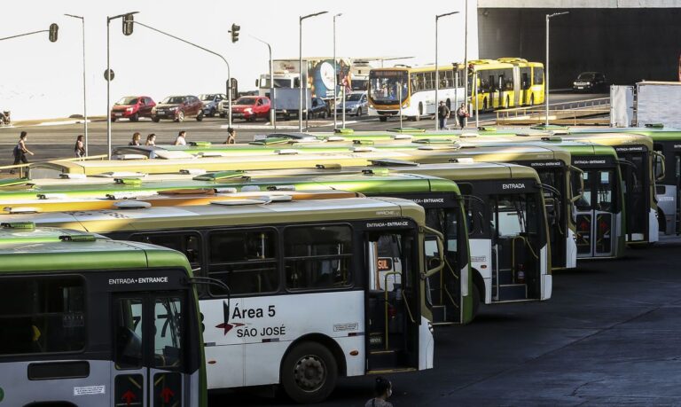 Ministro do STF nega transporte público gratuito no dia das eleições