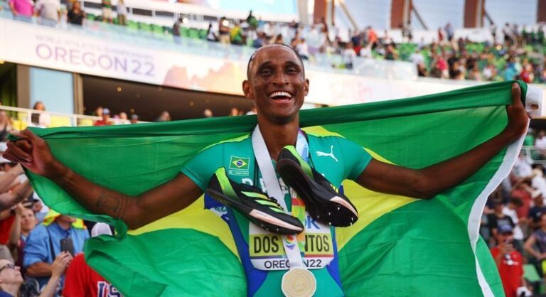 Alison dos Santos é indicato ao prêmio de melhor do ano