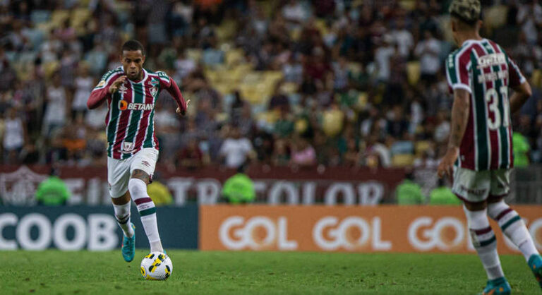 Fluminense é derrotado pelo América Mineiro e sai do G4