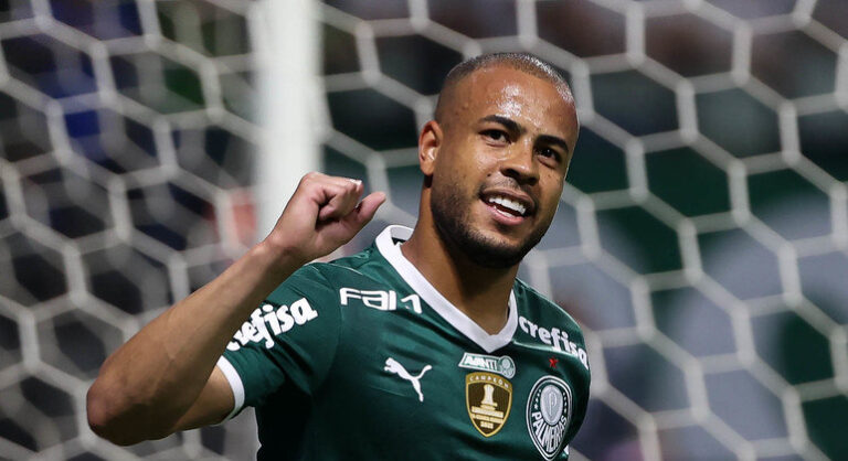Palmeiras goleia o Coritiba