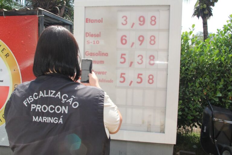 Procon vistoria postos de combustíveis 