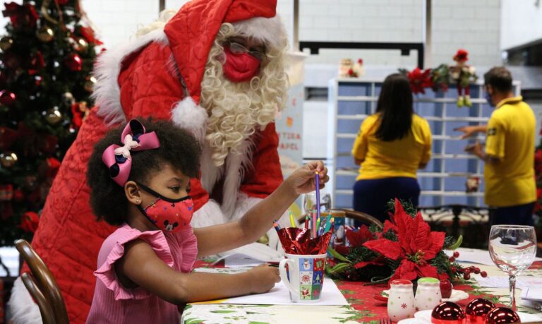 Começa a campanha Papai Noel dos Correios