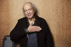 Morre aos 81 anos Erasmo Carlos, o Tremendão