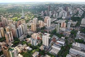 Mais de 100 prédios estão em construção em Maringá