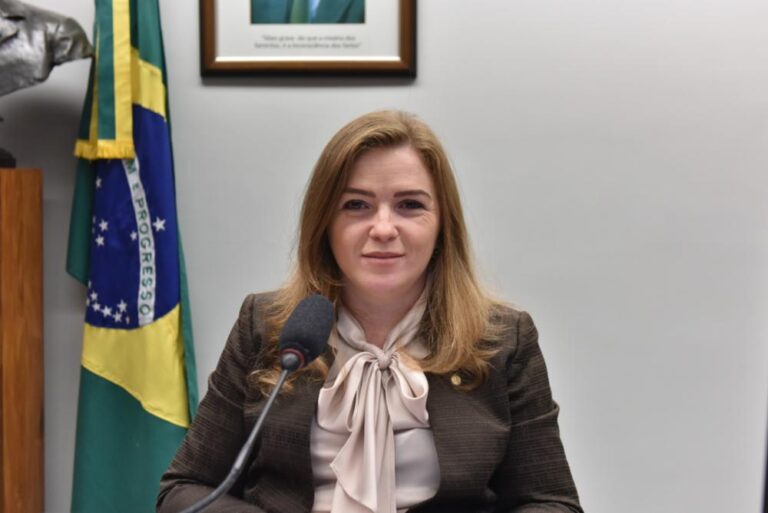 Coluna ADI