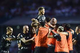 Corinthians bate o São Paulo em primeiro Majestoso do ano