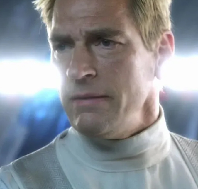 Ator Julian Sands está desaparecido