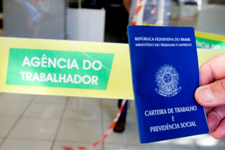 Agência do Trabalhador oferece 732 vagas 