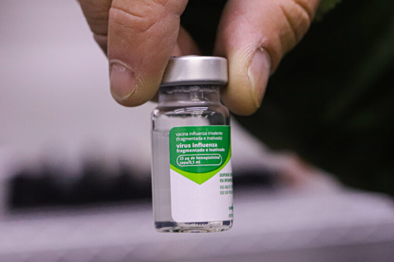 Imunização contra a gripe continua nas 34 UBSs