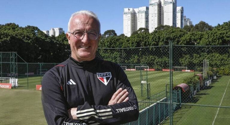 Dorival Júnior é apresentado no São Paulo