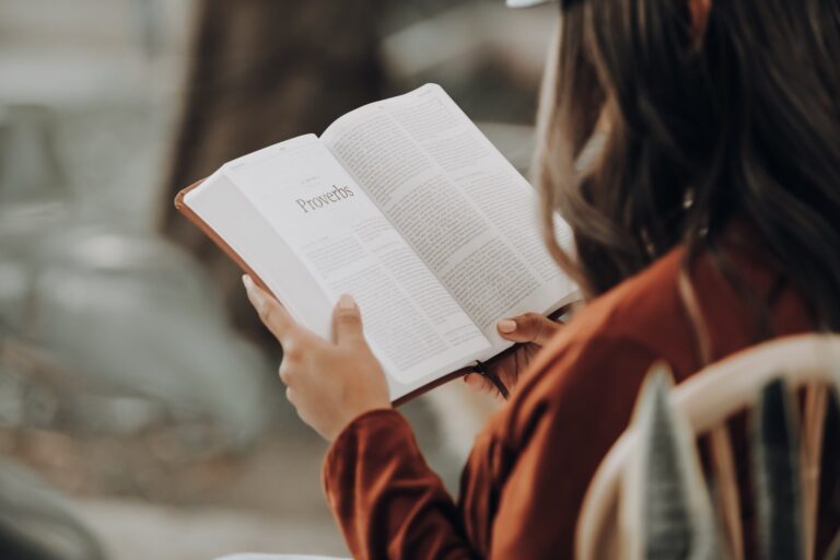 Projeto da UEM promove pena alternativa por meio da leitura