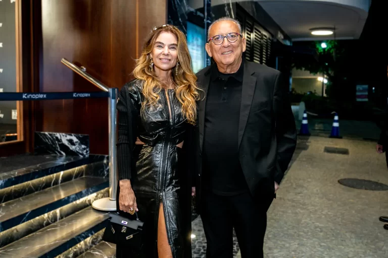 Galvão Bueno lança documentário no RJ