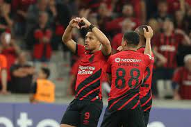 Athletico vence com autoridade e passa de fase em primeiro lugar do grupo na Libertadores