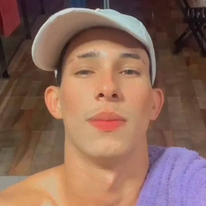 Homem invade residência e mata jovem com 14 tiros 