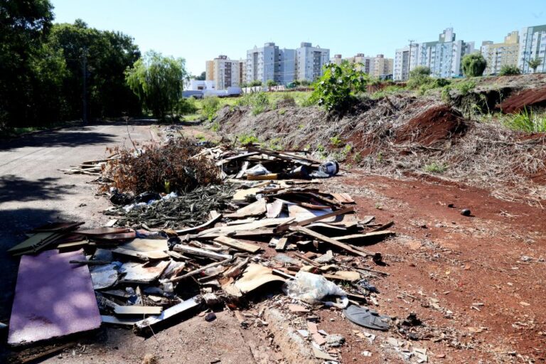 Maringá vai ganhar novos pontos de descarte de entulho