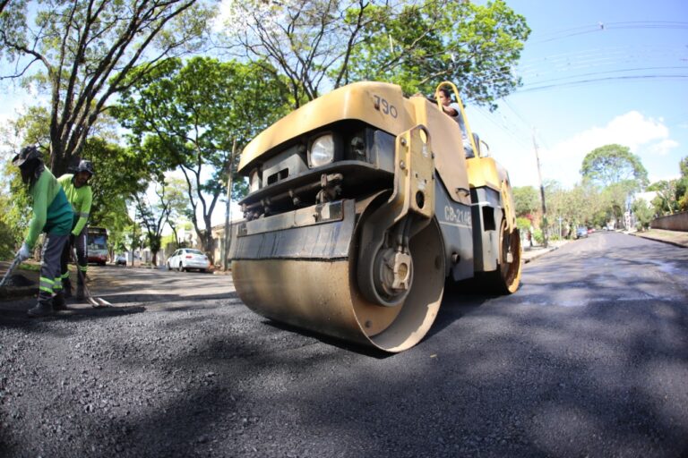 Município articula liberação de R$ 100 milhões para recape asfáltico