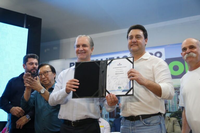 Prefeito Ulisses Maia recebe governador Ratinho Jr. para assinatura de liberação de recursos