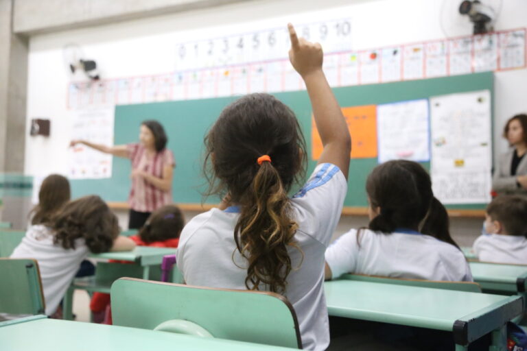 Tem início cadastro de alunos que vão entrar no 1º ano em 2024